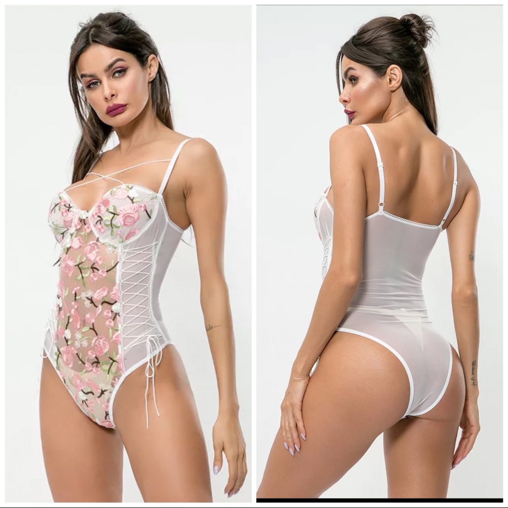 ❤️ NEW mesh embroidery roses transparent bodysuit